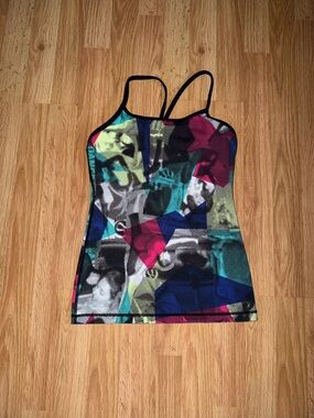 Lululemon Power Y Tank Top Size 4